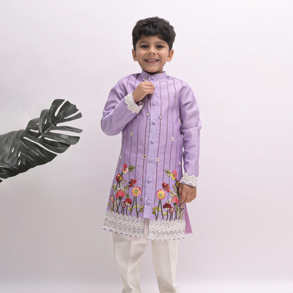 KIDS WEAR