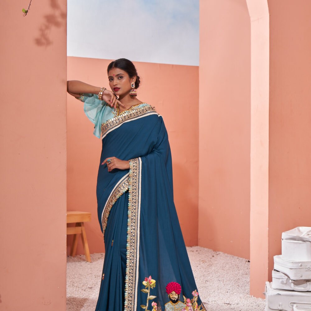 WOMENS WEAR