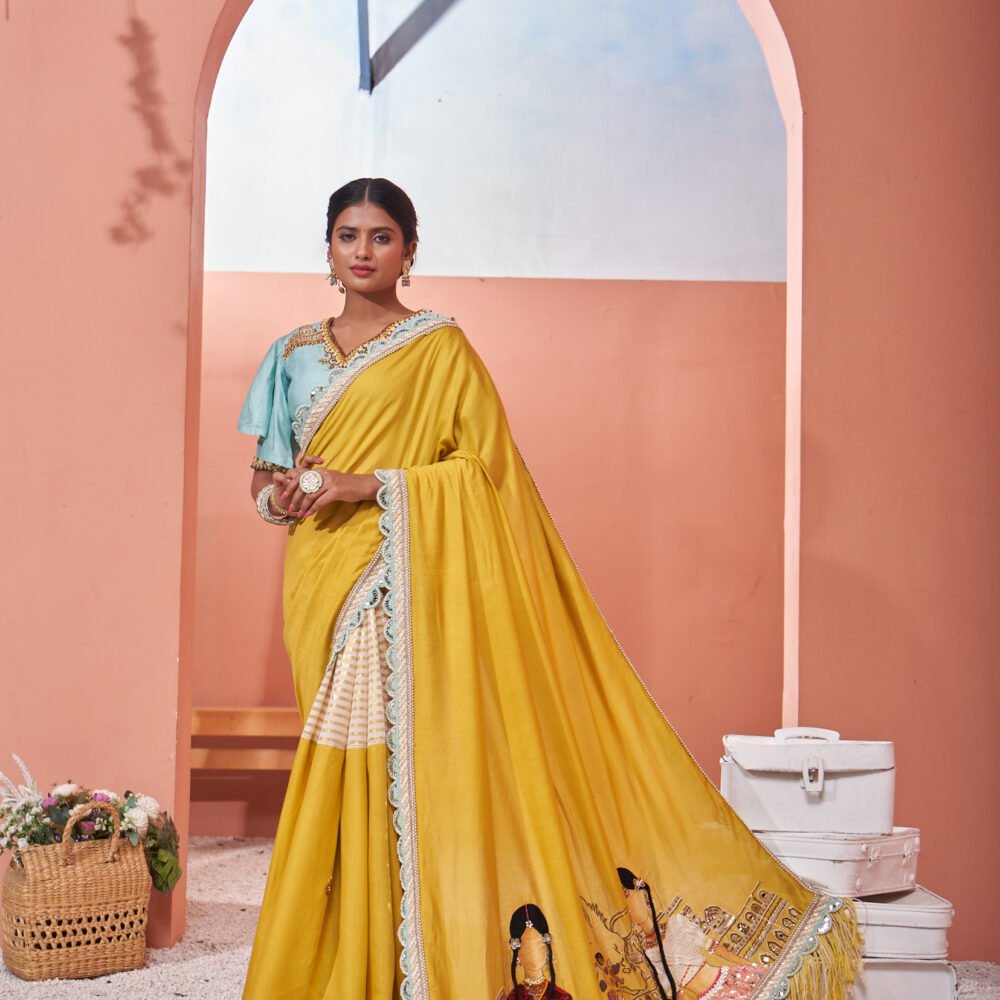 WOMENS WEAR