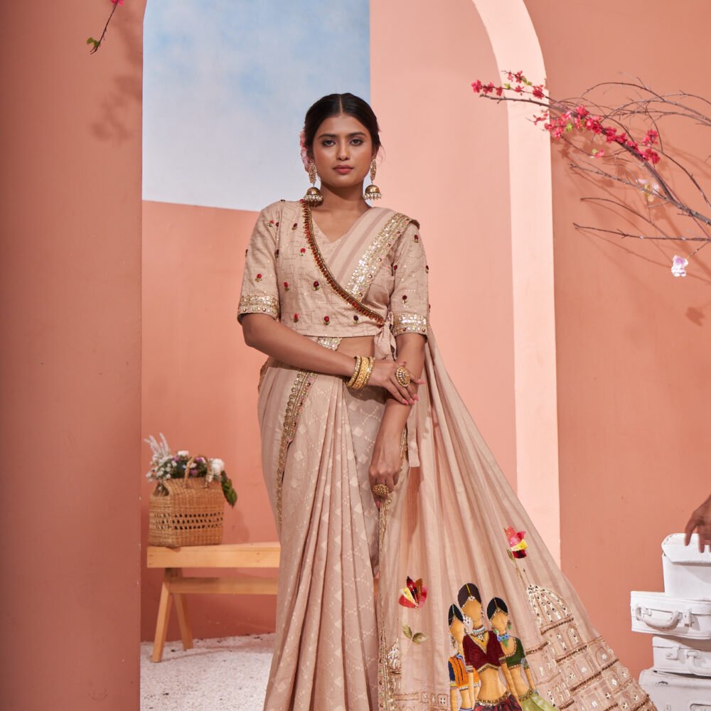 WOMENS WEAR