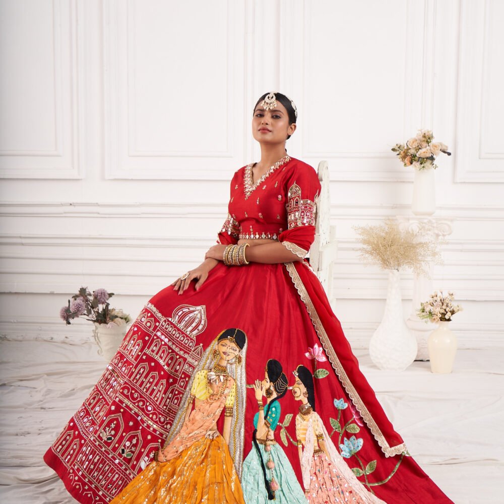WOMENS WEAR